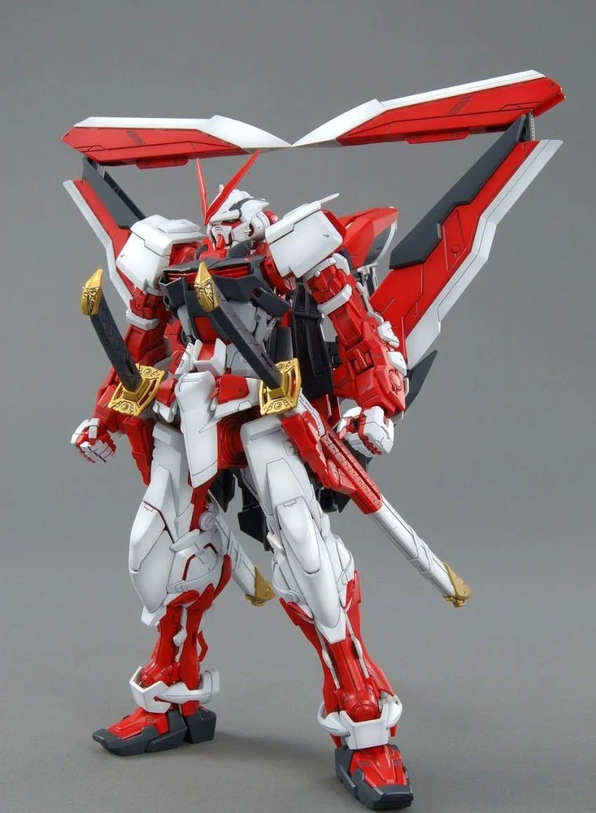 Bandai Gundam Model Kit: MG (Master Grade) 1/100 - "Gundam Build Fighters" - MBF-P02KAI Gundam Astray Red Frame - Image 5