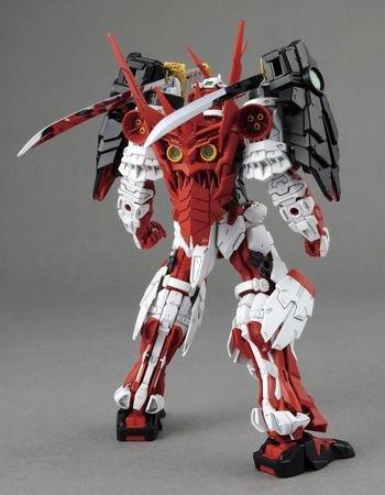 Bandai Gundam Model Kit: MG (Master Grade) 1/100 - "Gundam Build Fighters" - Sengoku Astray - Image 5