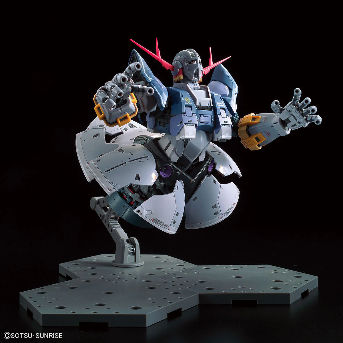 Bandai Gundam Model Kit: RG (Real Grade) 1/144 - "Mobile Suit Gundam" - Zeong - Image 6