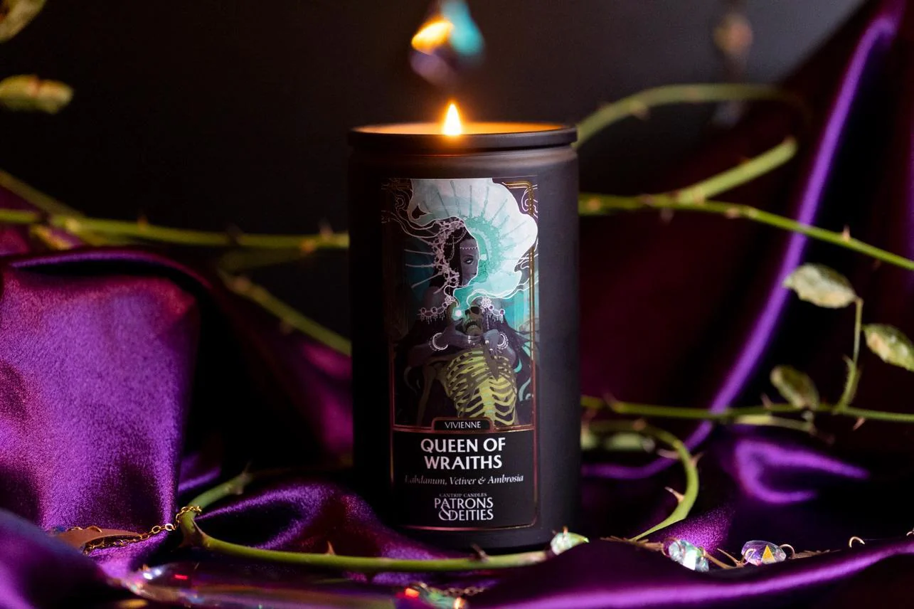 Cantrip Candles: Vivienne, Queen of Wraiths - 16oz - Image 5