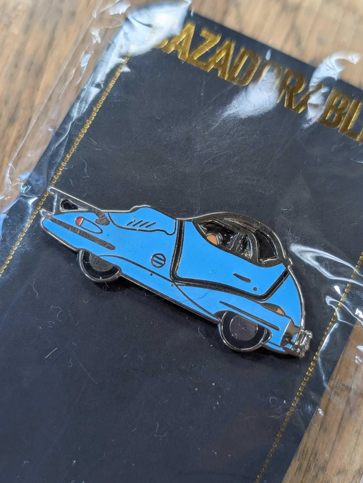 Cazadorable Pins & Gifts: Fallout Flea Enamel Pin - Image 4
