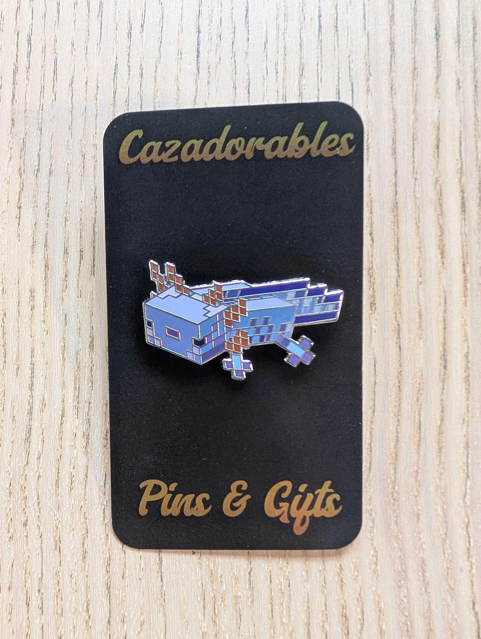 Cazadorable Pins & Gifts: Minecraft Axolotl Enamel Pin - Image 4