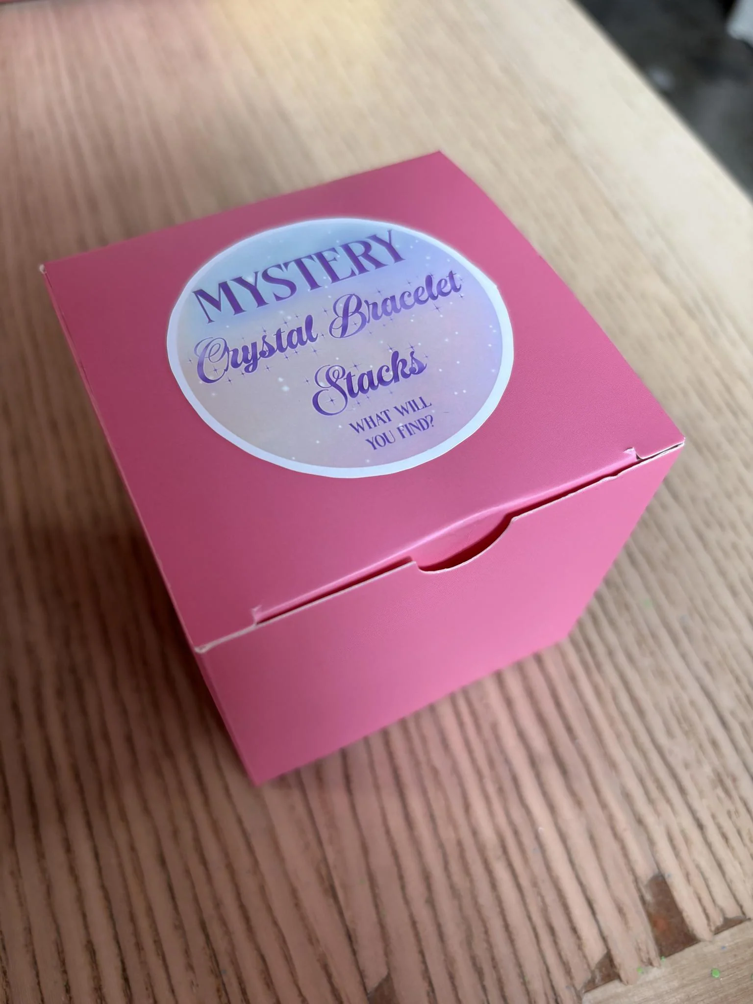 Cazadorable Pins & Gifts: Mystery Crystal Bracelets - Image 2