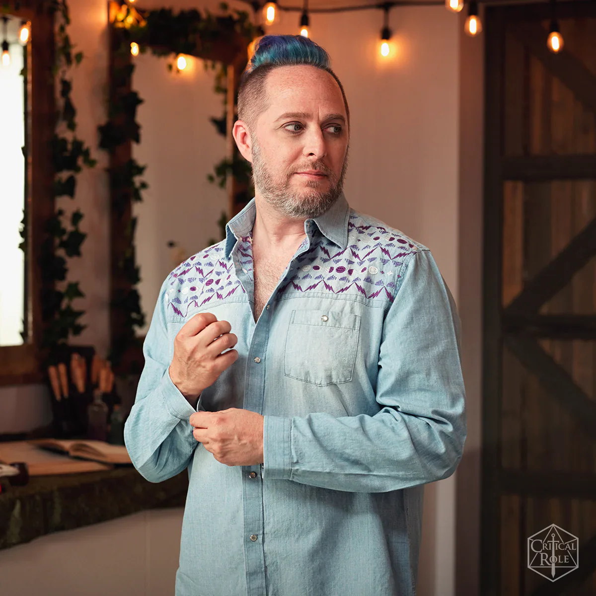 Darrington Press Guild: Bells Hells Collection: Imogen Temult Denim Shirt - Medium - Image 4