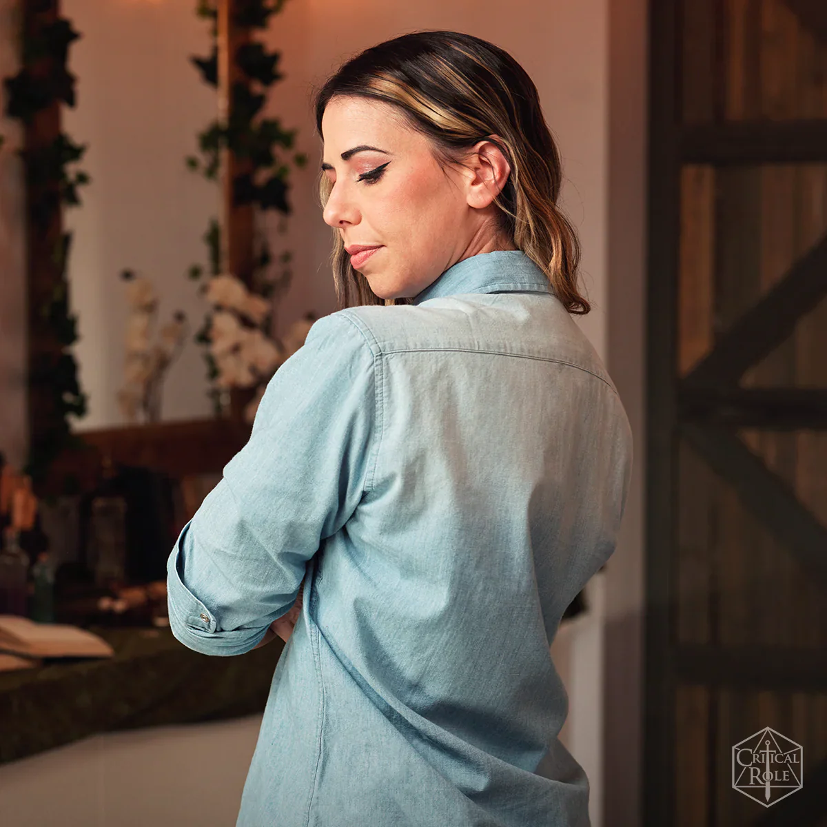 Darrington Press Guild: Bells Hells Collection: Imogen Temult Denim Shirt - Medium - Image 6
