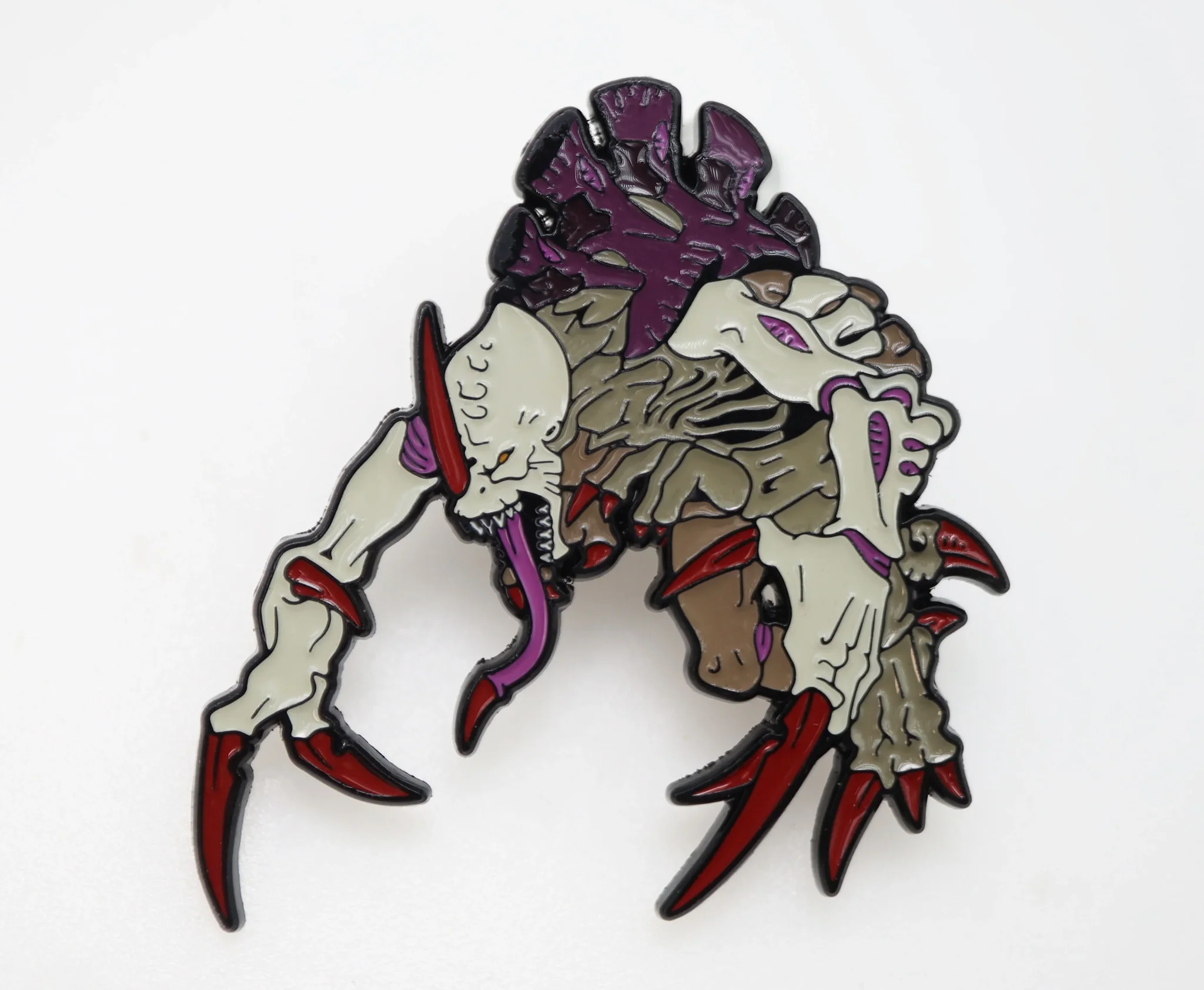 Foam Brain Games: Mystery Loot: Ultramarines vs. Tyranids - Enamel Pin