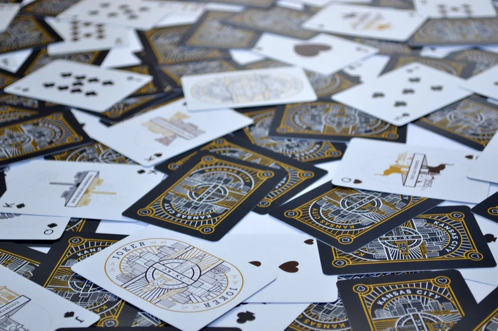 KC Labyrinth: Kansas City Playing Cards - Landmarks - Art Deco - Blue - Image 4