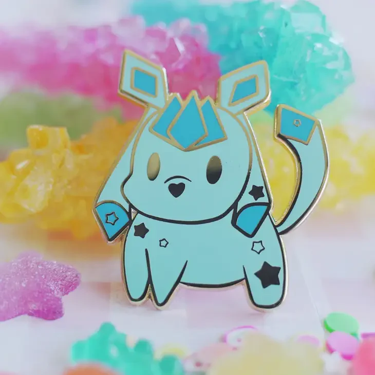 Naytendo: Pokemon Glaceon Enamel Pin Anime