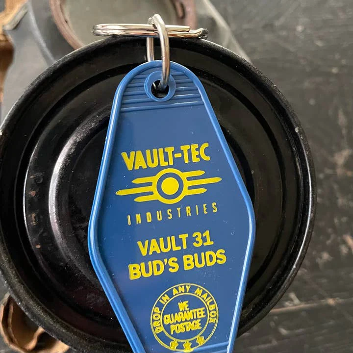 The 3 Sisters Design Co: Motel Key Fob - Vault-Tec (Fallout)