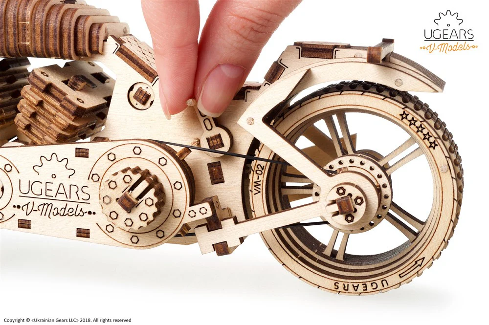 UGears: Bike VM-02 - Image 3