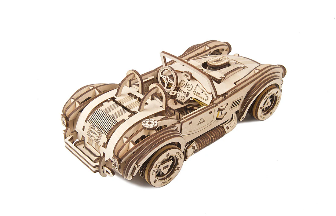 UGears: Drift Cobra Racing Car - Image 2