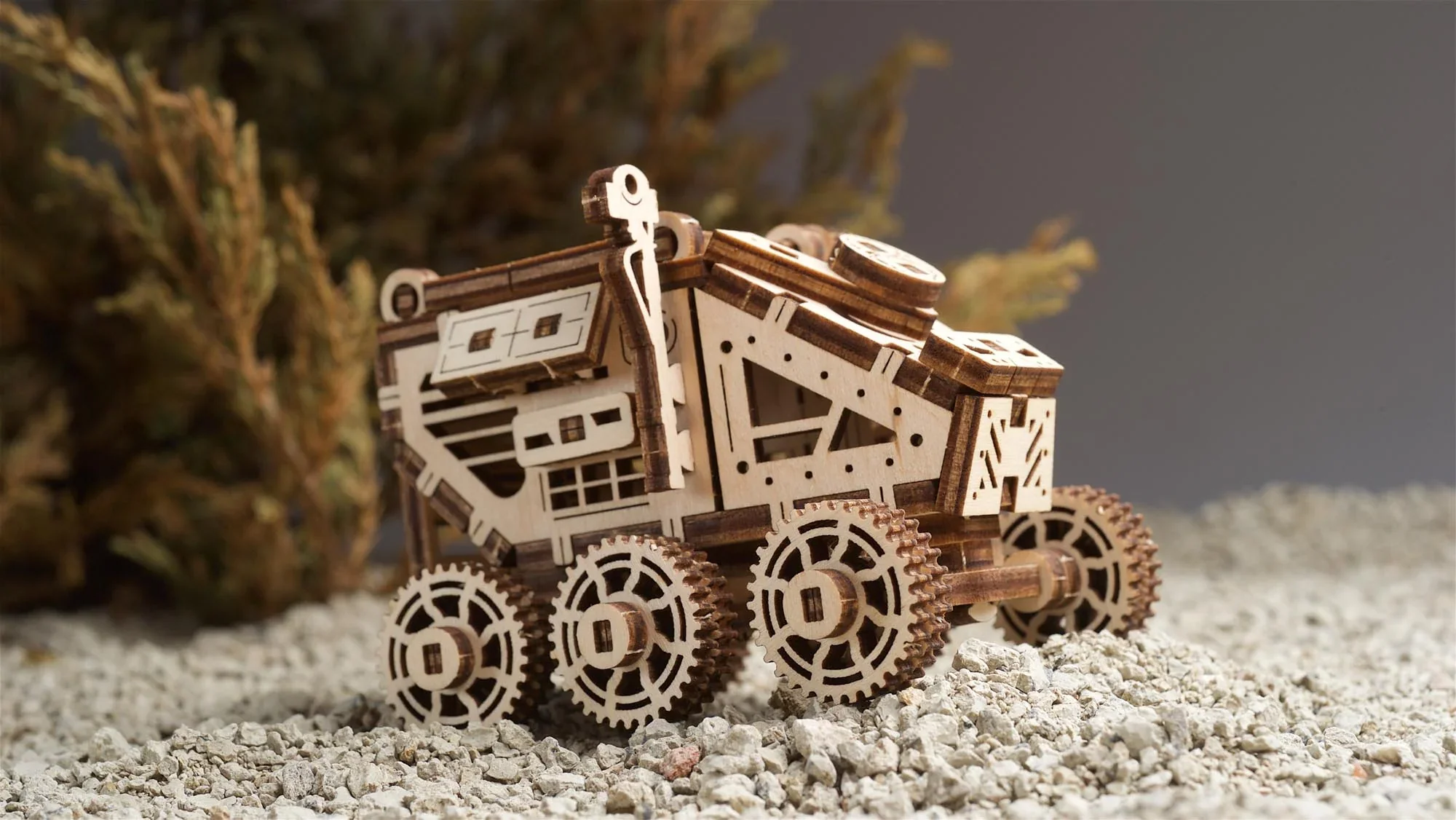 UGears: Mars Rover (Updated Mars Buggy) - Image 14
