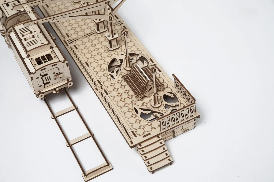 UGears: Railway Platform - Image 7
