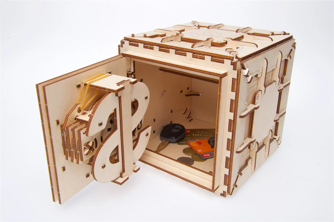 UGears: Safe - Image 5
