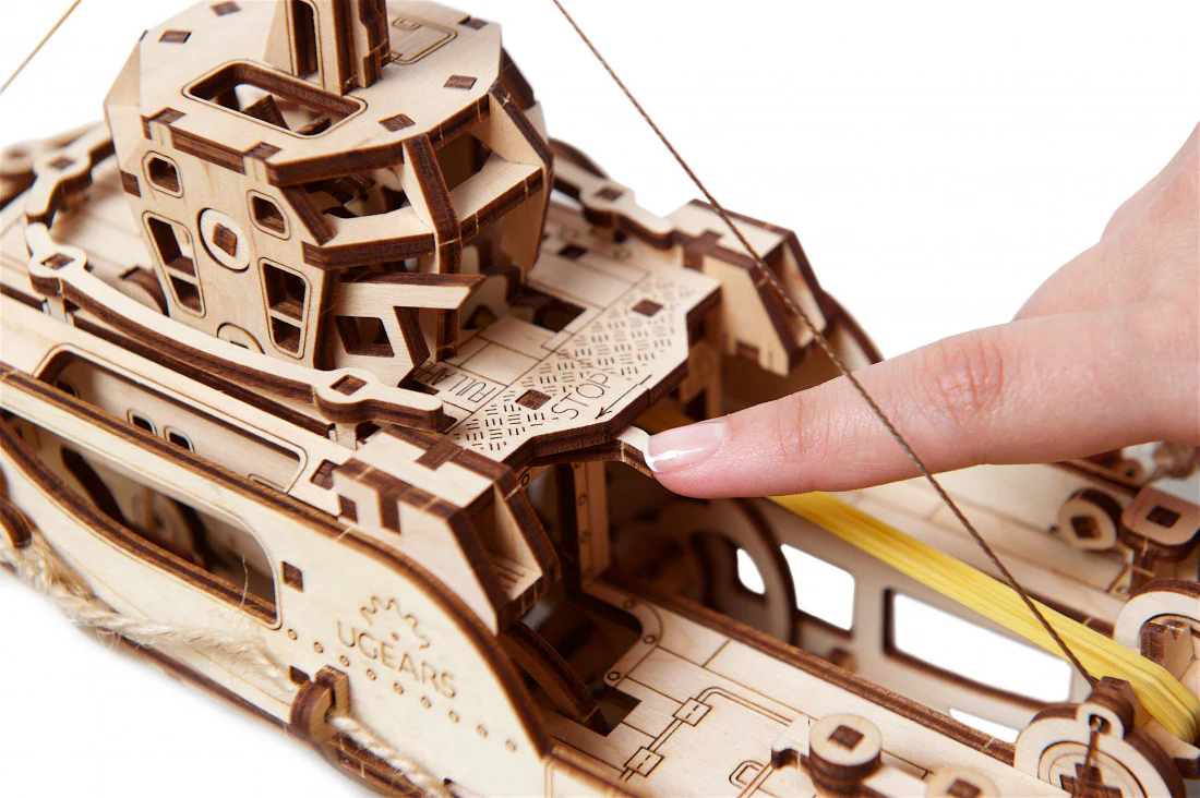 UGears: Tugboat - Image 11
